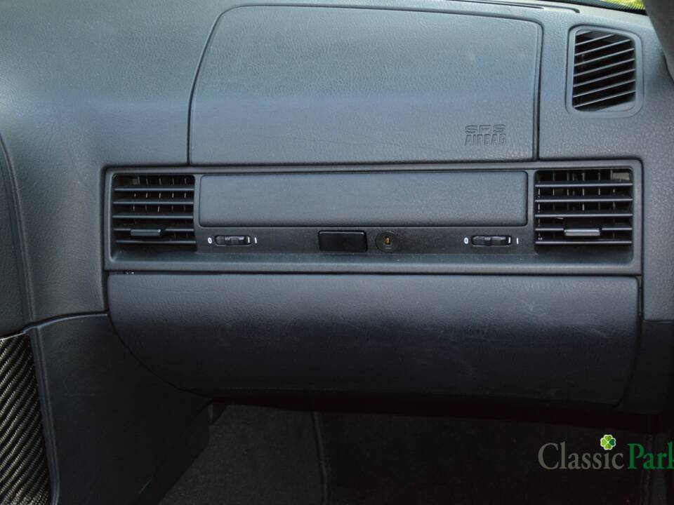 Image 33/50 de BMW 323i (1998)