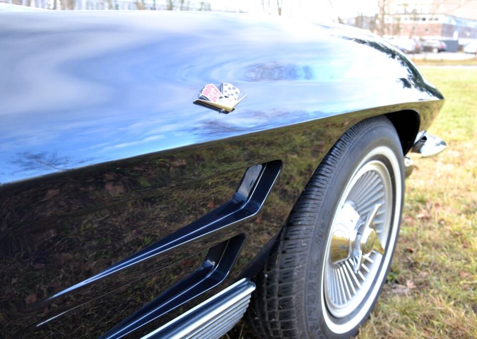 Image 23/26 of Chevrolet Corvette Sting Ray (1963)