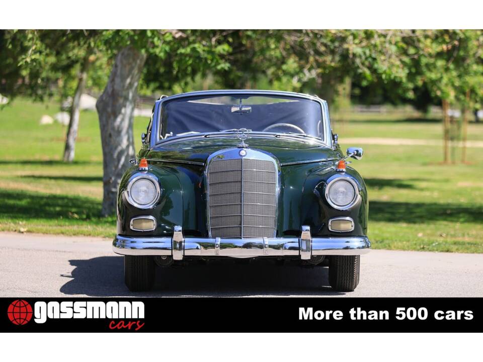 Image 2/15 de Mercedes-Benz 300 d Cabriolet D (1959)