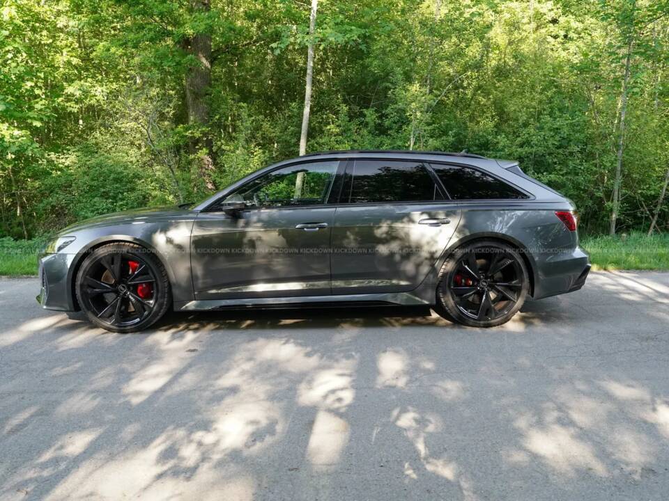 Image 5/12 of Audi RS6 Avant (2021)