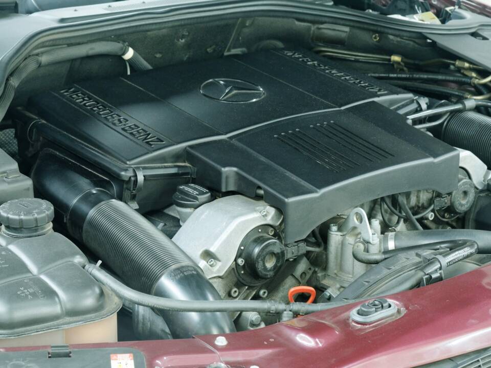 Bild 21/50 von Mercedes-Benz CL 420 (1997)