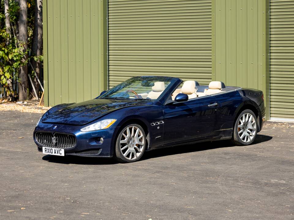 Immagine 20/36 di Maserati GranCabrio 4.7 (2010)