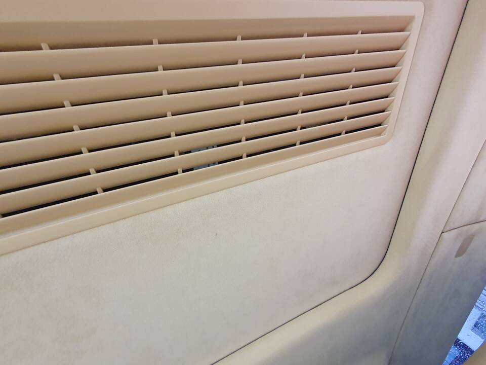 Image 8/18 of Volkswagen Phaeton W12 (2009)