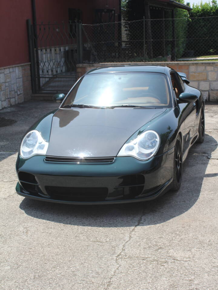 Afbeelding 2/32 van Porsche 911 Turbo (2001)