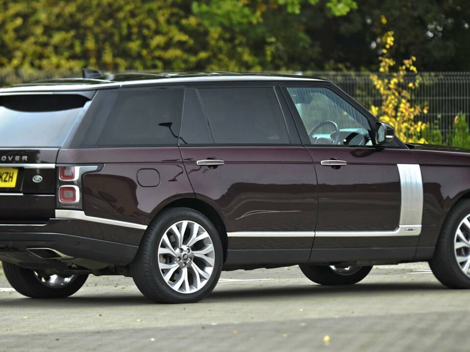 Bild 14/50 von Land Rover Range Rover Autobiography SDV8 (2018)