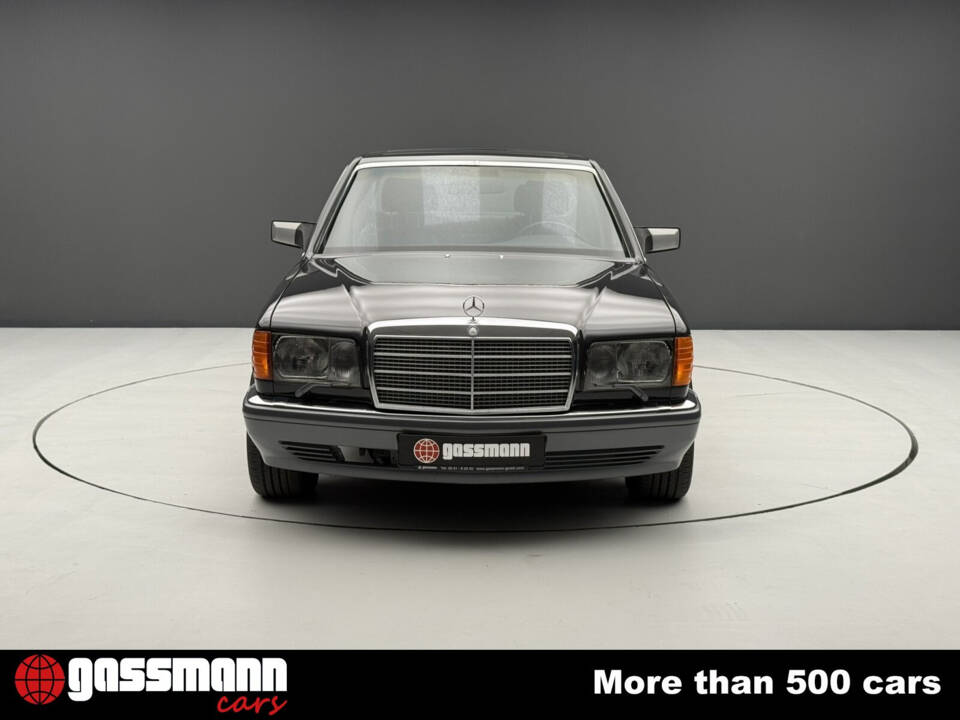 Image 7/15 de Mercedes-Benz 560 SEL (1991)