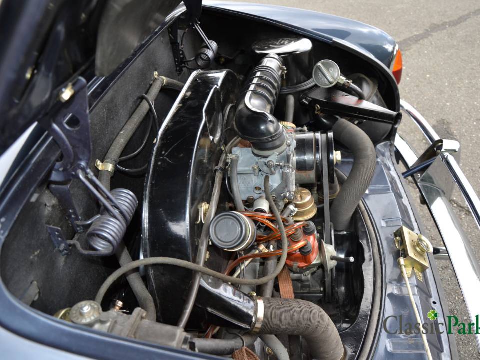Bild 25/39 von Volkswagen Karmann Ghia 1500 (1968)