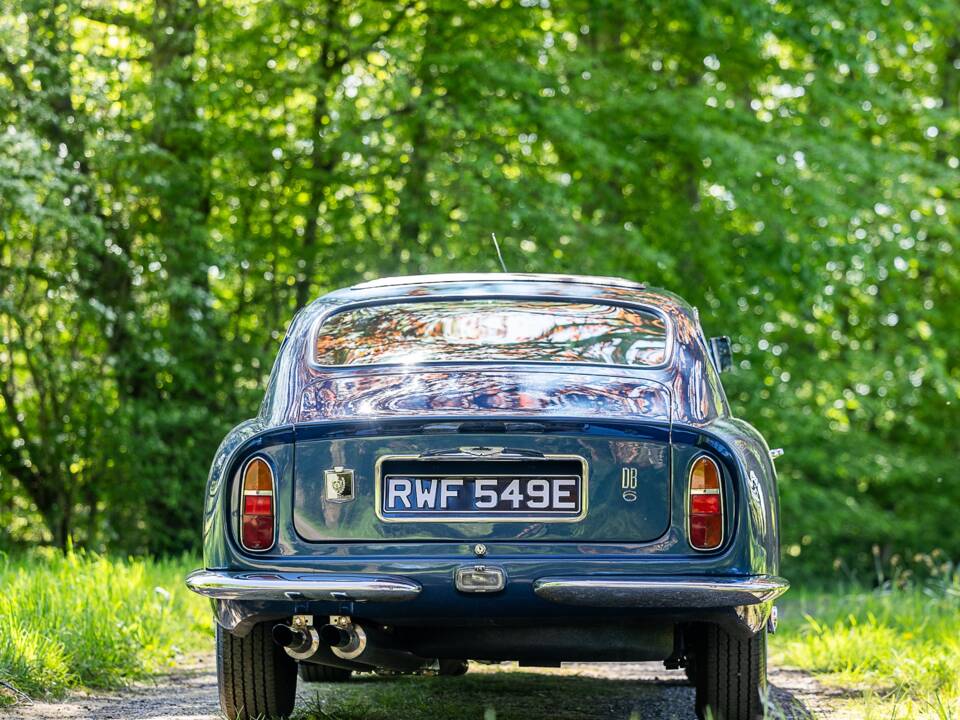 Afbeelding 36/50 van Aston Martin DB 6 (1967)