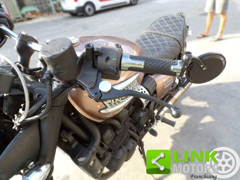 Imagen 2/10 de Triumph DUMMY (2000)