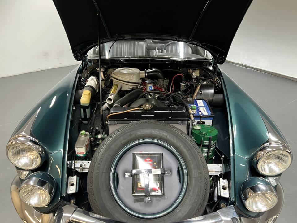 Image 6/23 of Citroën DS 21 (1969)