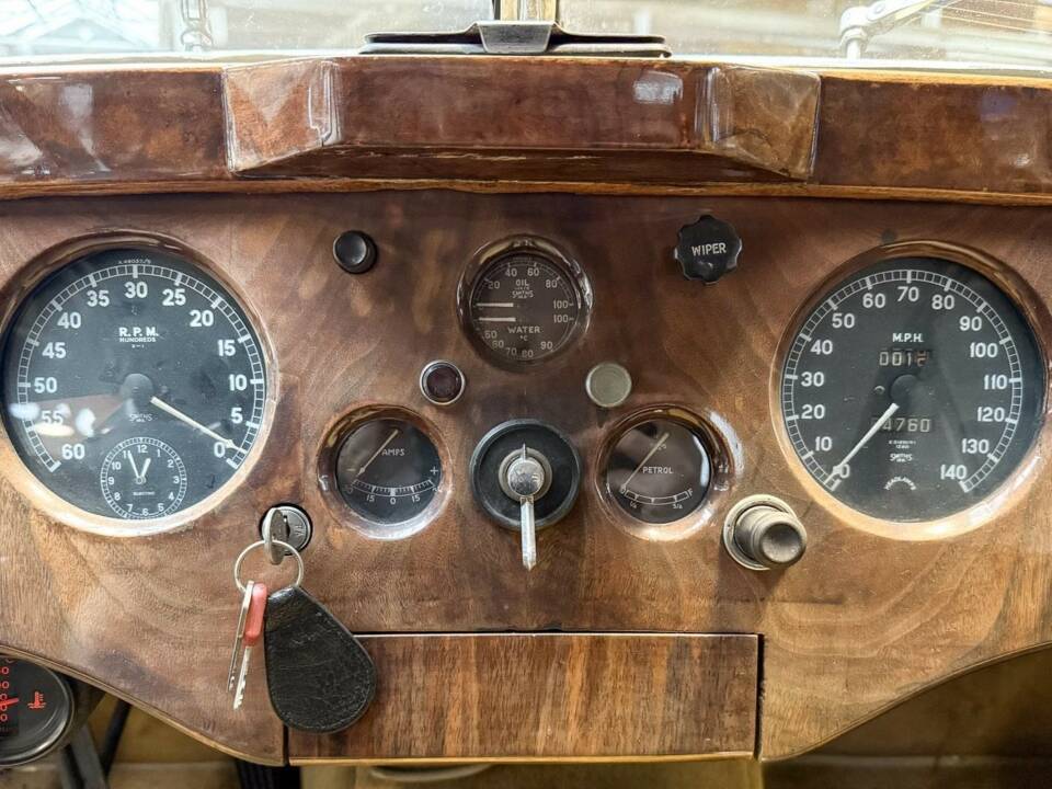 Image 9/28 of Jaguar XK 120 FHC (1953)
