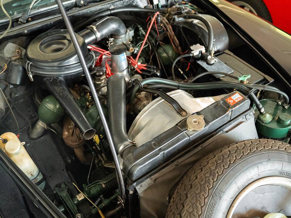 Imagen 34/37 de Citroën DS 21 (1970)