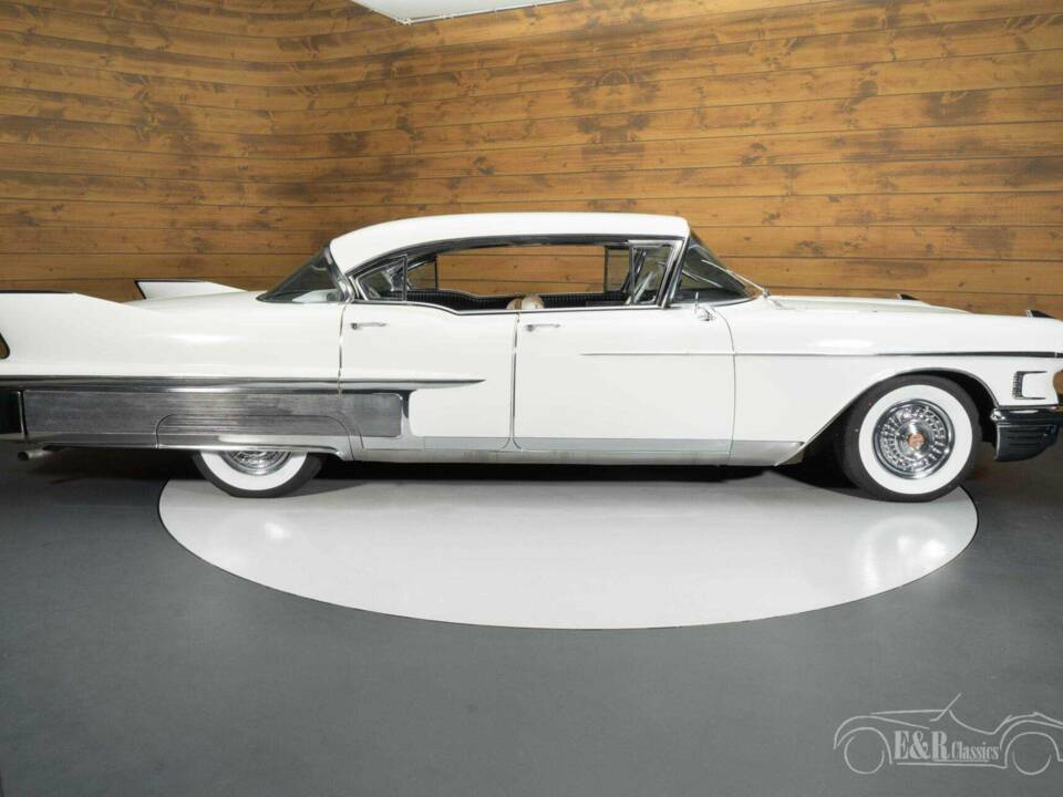 Imagen 18/19 de Cadillac 75 Fleetwood (1958)