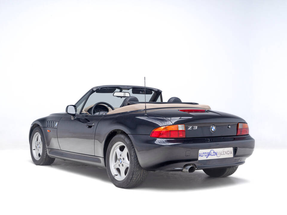 Image 12/39 of BMW Z3 1.9 (1996)