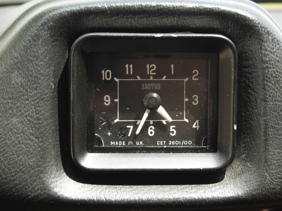 Image 17/22 of Daimler Sovereign 4.2 (1969)