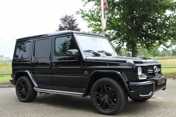 Imagen 4/7 de Mercedes-Benz G 63 AMG (LWB) (2012)