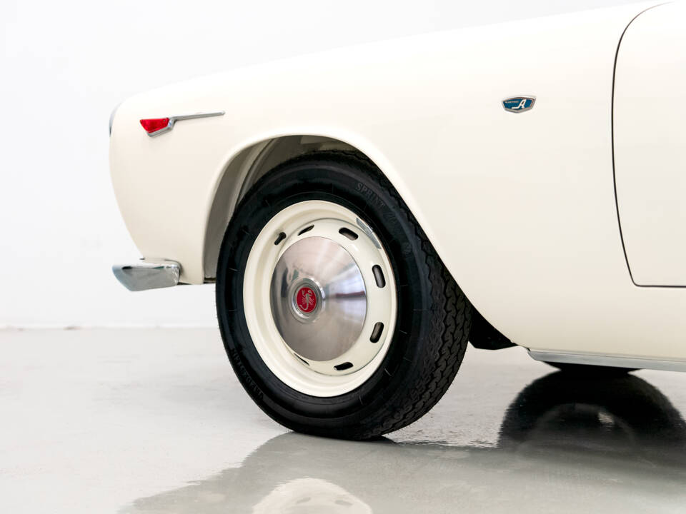 Image 17/45 of Abarth 1600 Spider Allemano (1959)