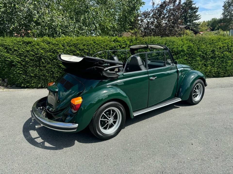 Image 2/16 of Volkswagen Beetle 1302 (1973)