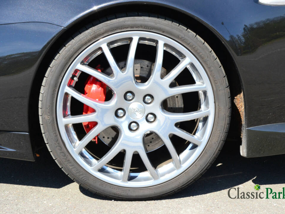 Bild 46/50 von Maserati GranSport 4.2 (2006)