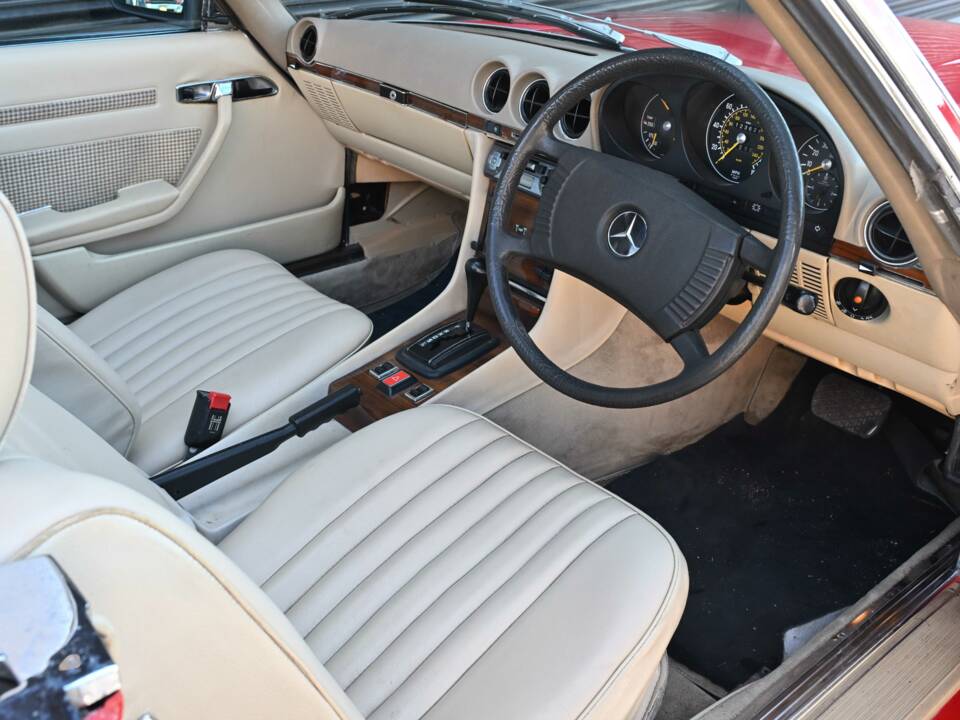 Image 35/50 of Mercedes-Benz 350 SL (1979)