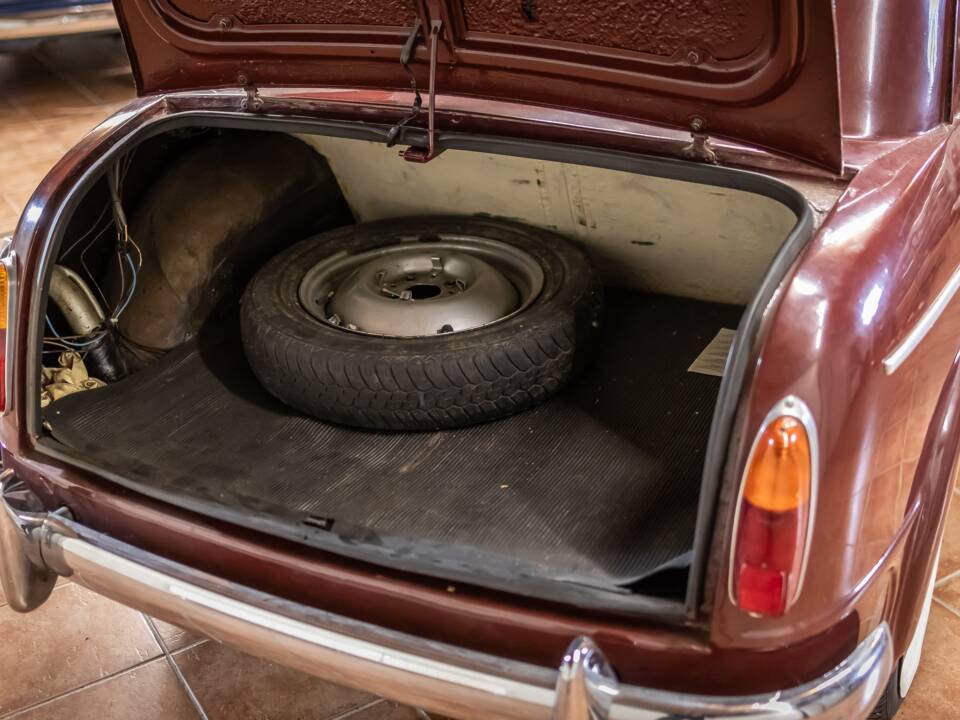 Bild 11/23 von Steyr-Puch 1100 (1954)