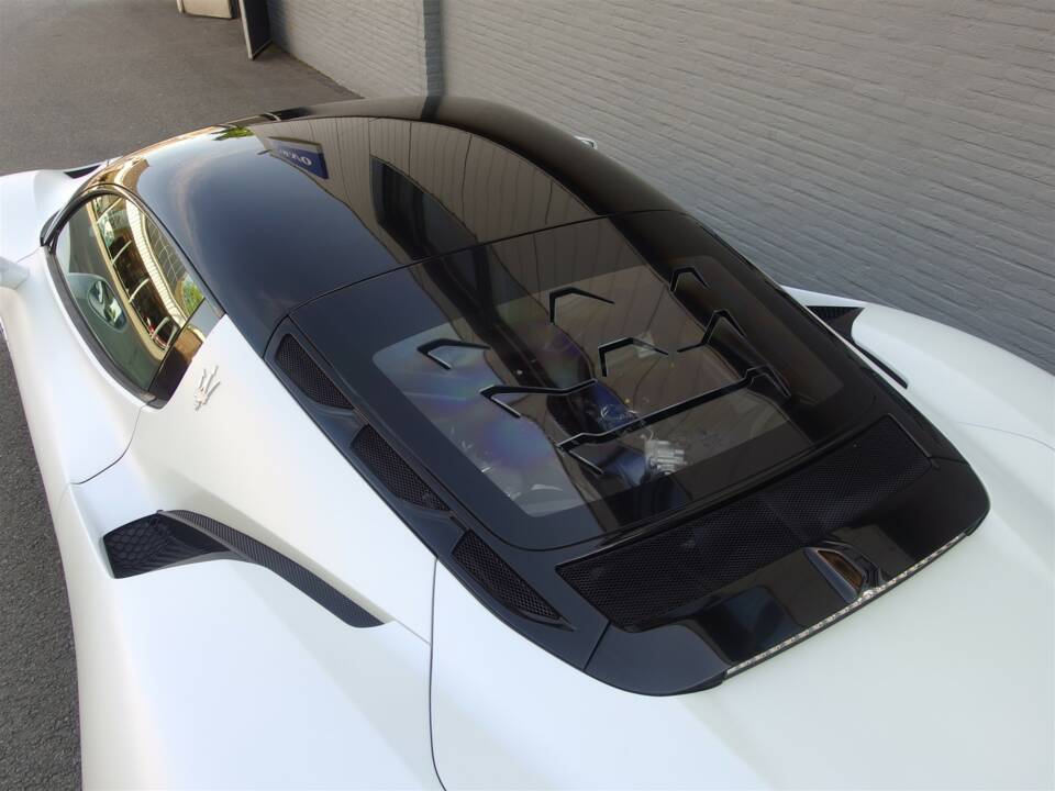 Imagen 39/100 de Maserati MC20 (2022)