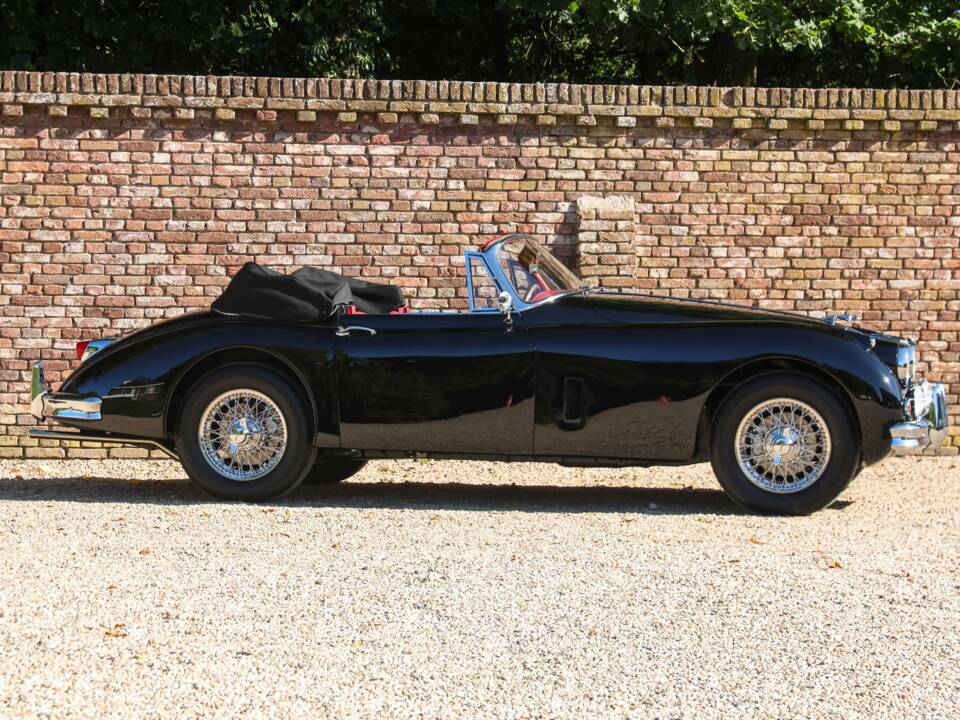 Image 28/50 of Jaguar XK 150 3.4 S DHC (1958)