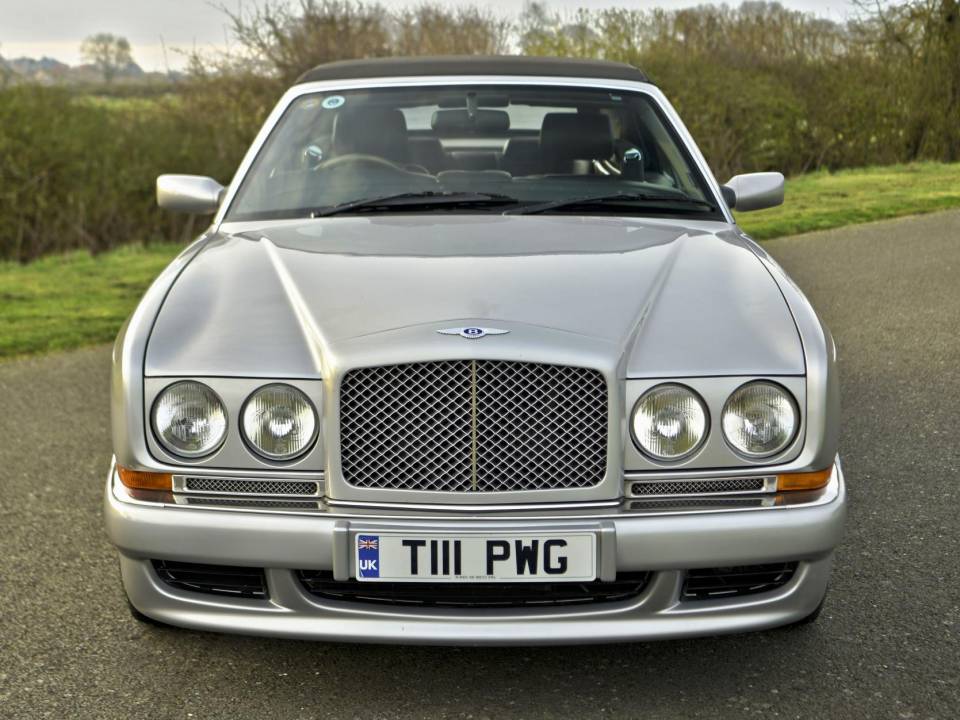 Image 3/50 of Bentley Azure (1999)