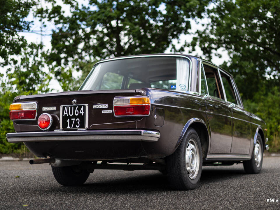 Immagine 17/51 di Lancia 2000 Iniezione (1973)