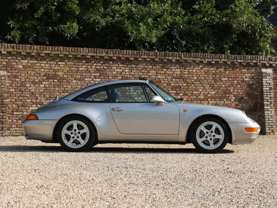 Imagen 38/50 de Porsche 911 Carrera (1996)