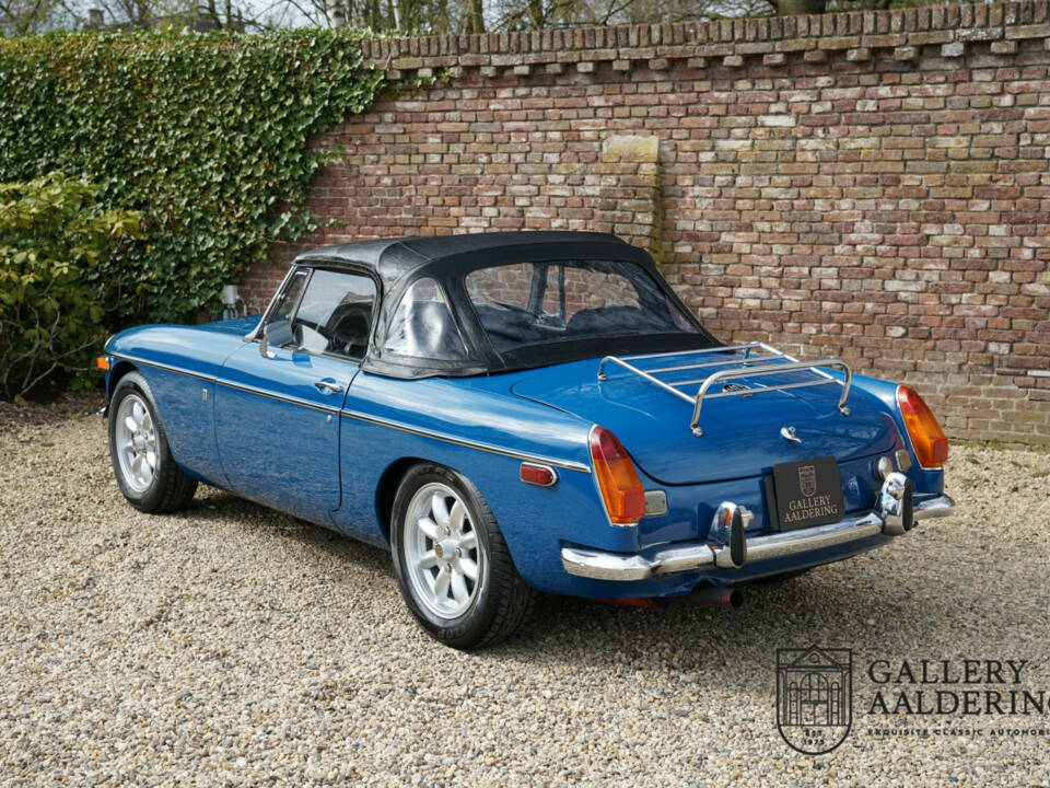 Imagen 2/50 de MG MGB (1971)