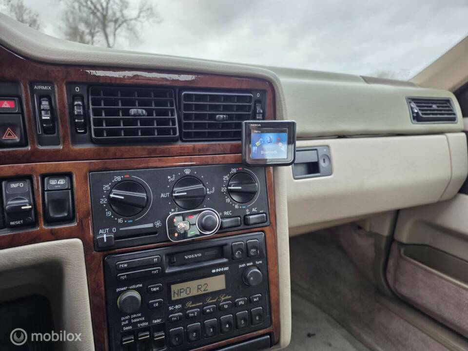 Bild 25/38 von Volvo 850 2.5-20V (1995)