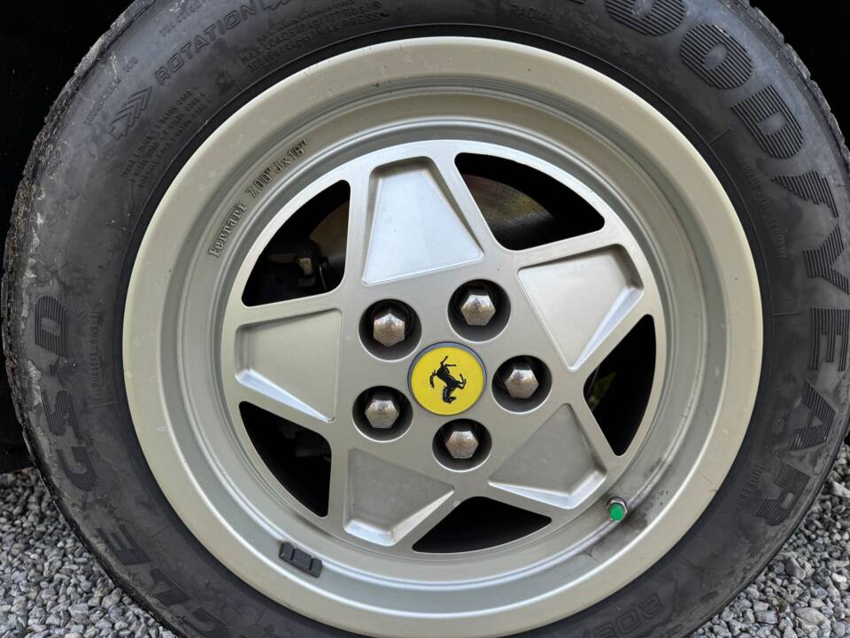Immagine 34/100 di Ferrari 208 GTS Turbo (1989)