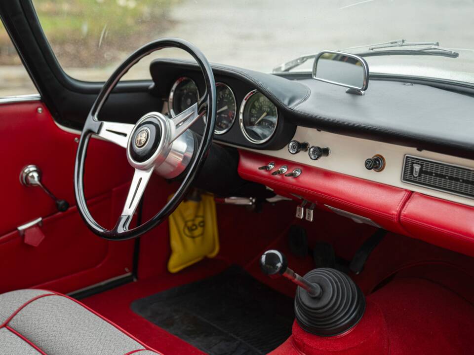 Obraz 32/50 pojazdu Alfa Romeo Giulia Sprint Speciale (1964)