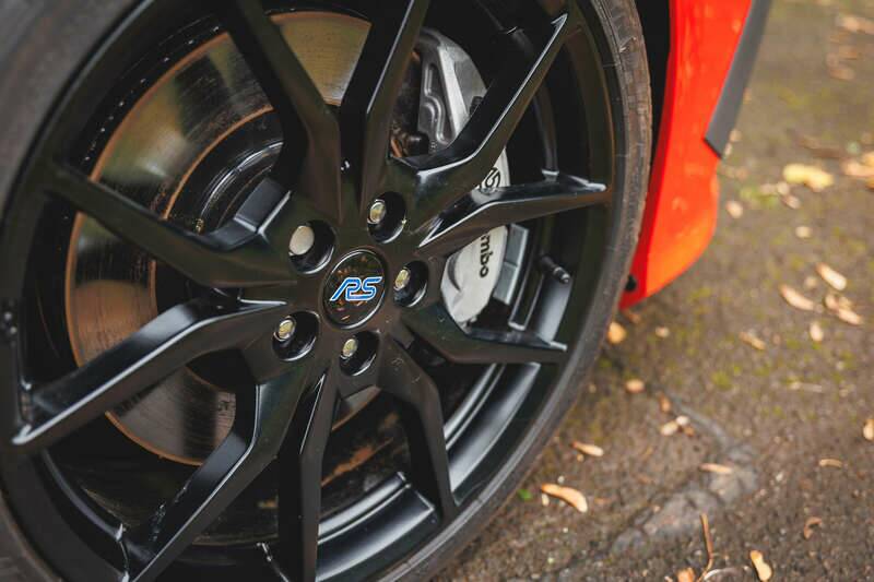 Image 22/50 of Ford Focus RS (2018)