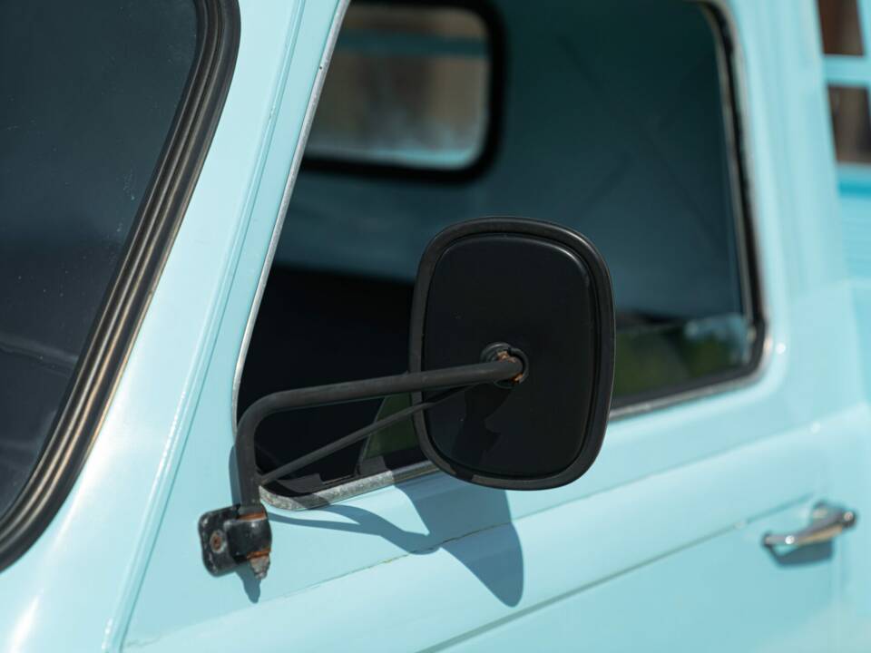 Bild 15/50 von FIAT 600 T Coriasco (1968)