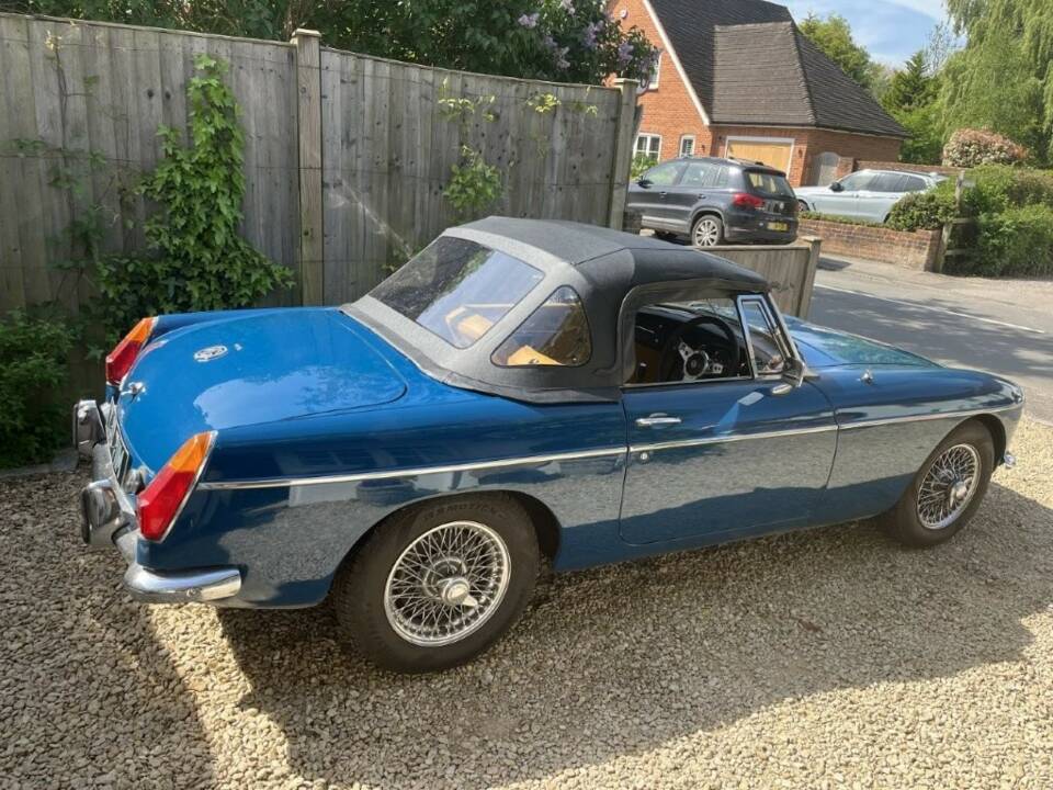 Imagen 8/50 de MG MGB (1973)