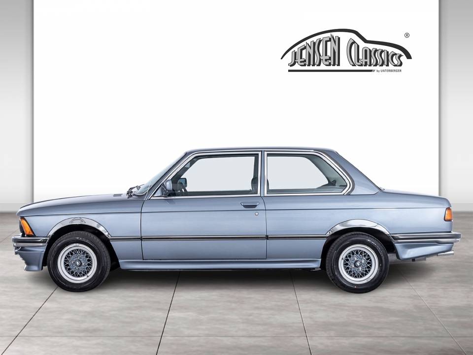 Image 5/12 of BMW 323i (1981)