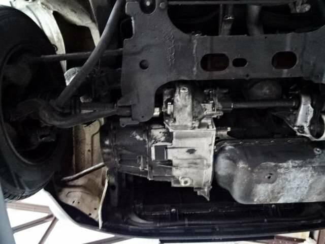 Image 25/28 of Peugeot 205 Diesel (1988)