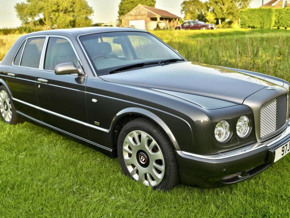 Image 4/50 de Bentley Arnage R (2005)