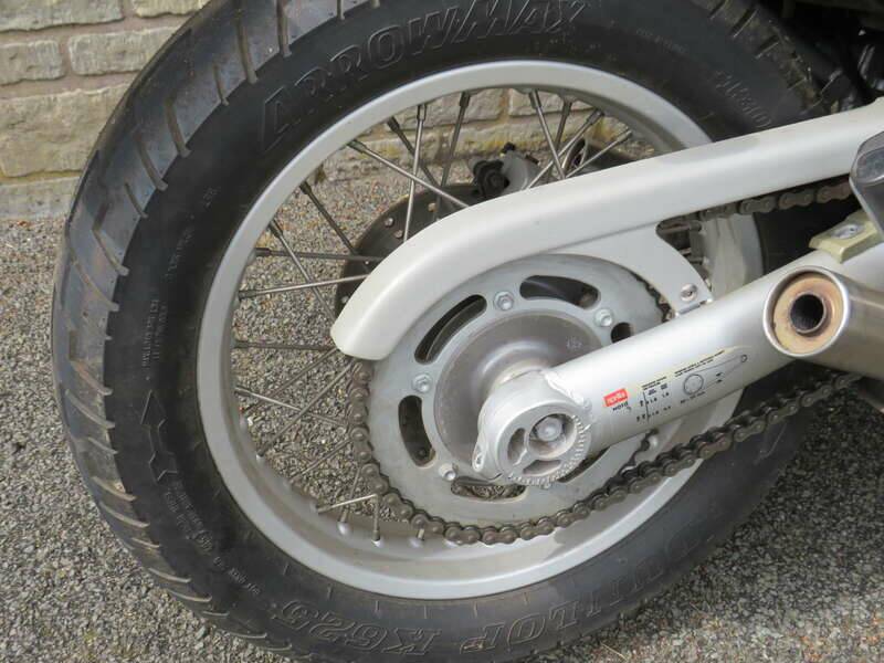 Bild 34/41 von Aprilia Moto 6.5 (2000)