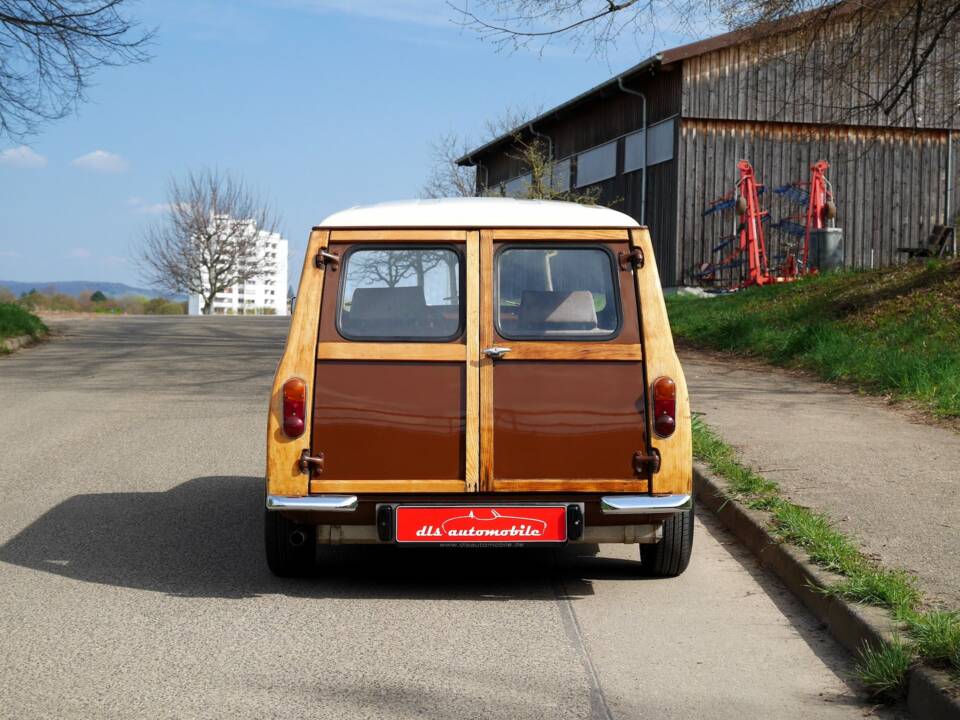 Image 29/45 of Austin Mini Countryman (1968)