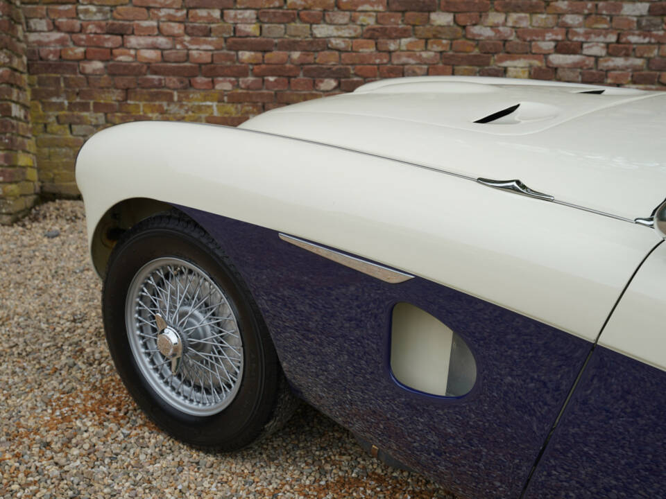 Bild 46/50 von Austin-Healey 100&#x2F;4 (BN1) (1953)