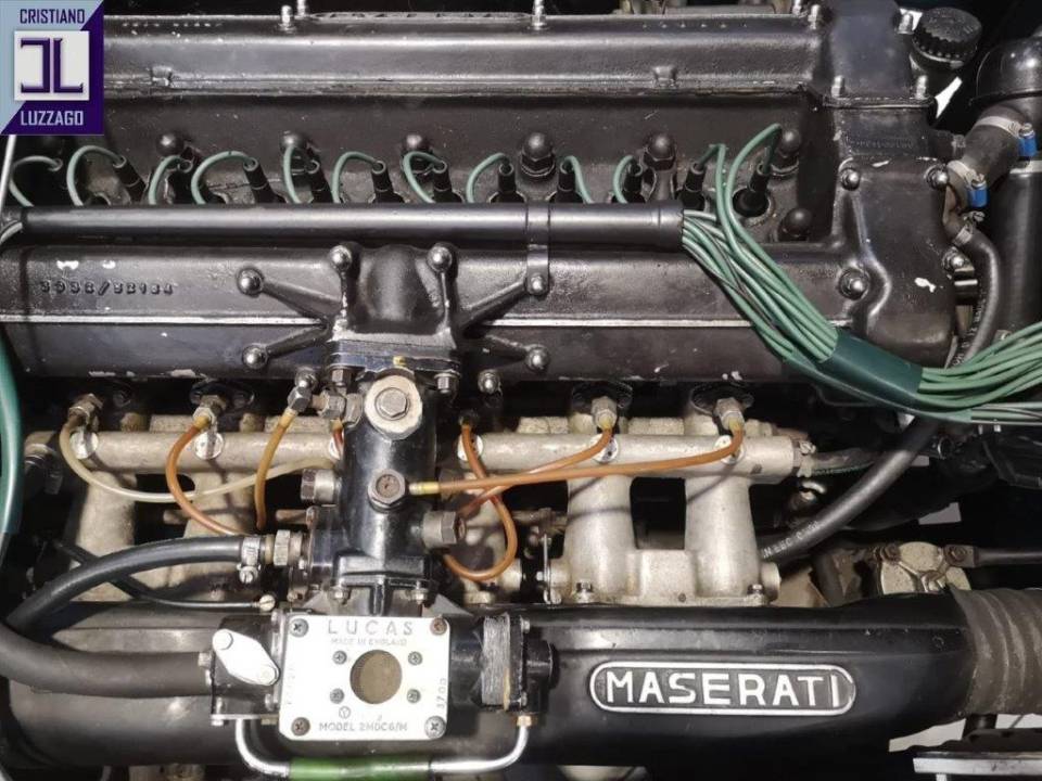 Image 41/47 de Maserati Mistral 3700 (1968)