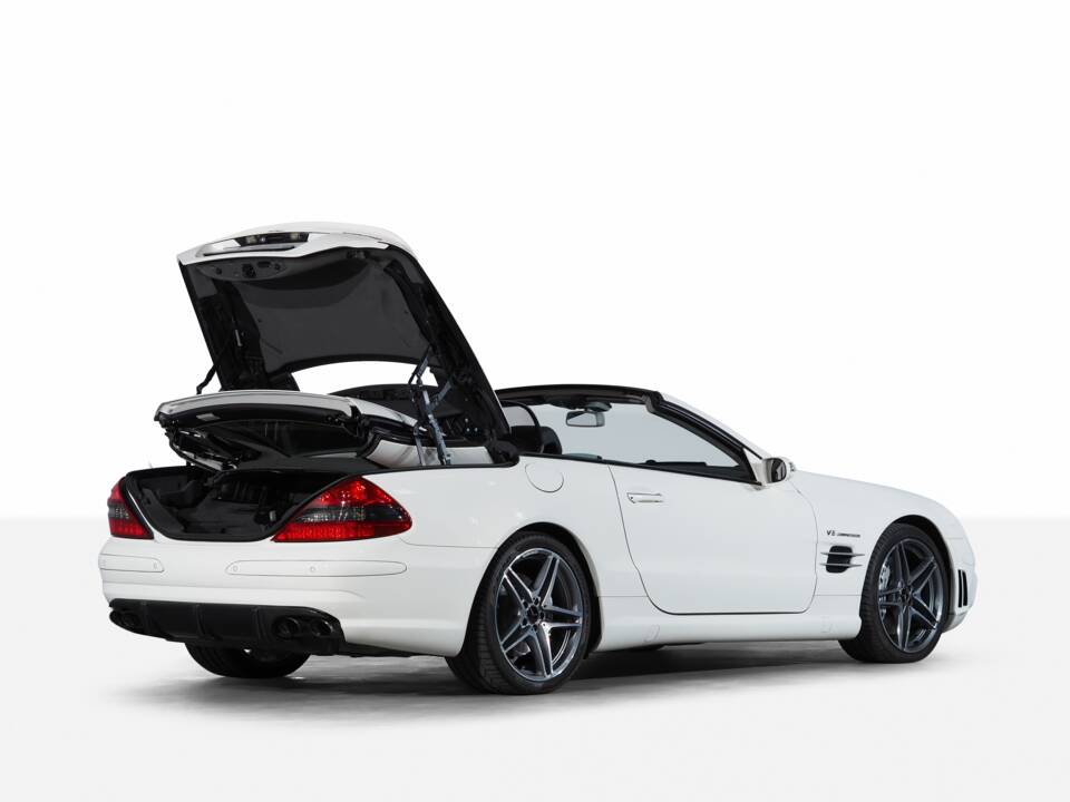 Immagine 10/49 di Mercedes-Benz SL 55 AMG (2006)