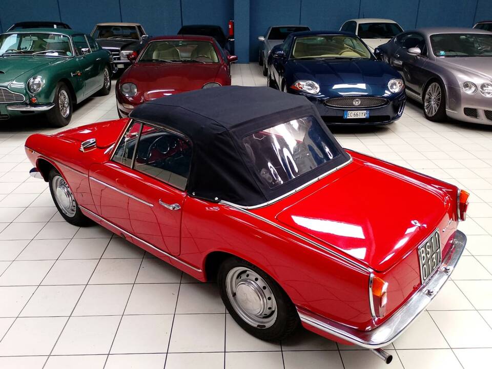 Image 11/47 of Innocenti 950 Spider (1962)