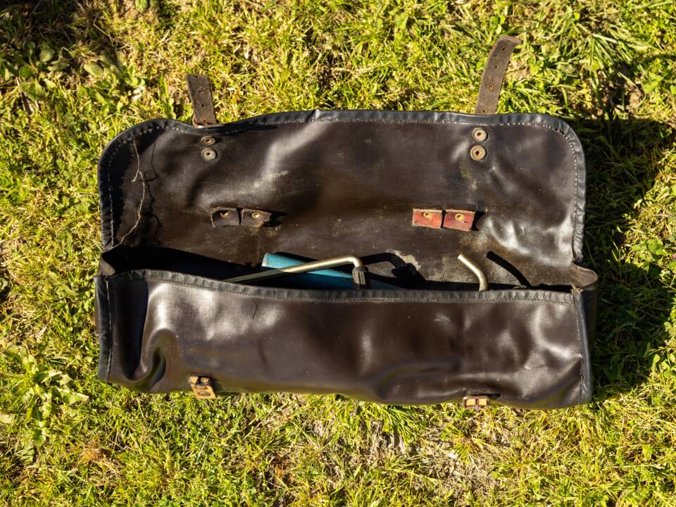 Bild 84/84 von Ferrari 512 BBi (1982)