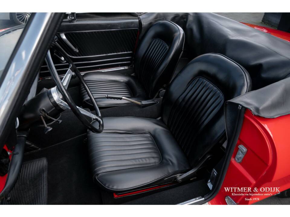 Image 3/29 of Alfa Romeo 1600 Spider Duetto (1967)