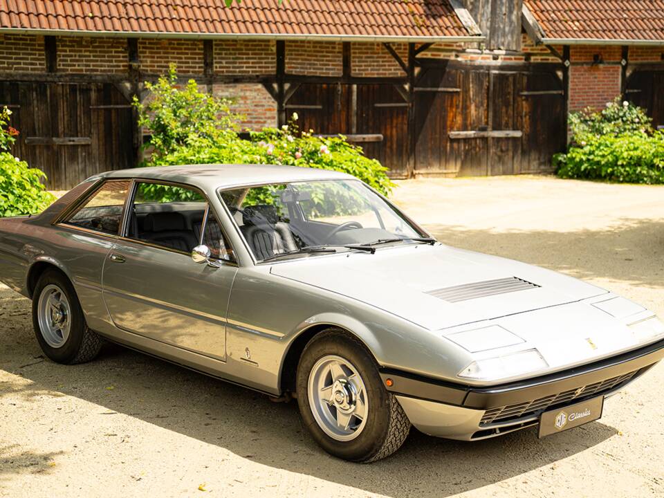 Bild 20/81 von Ferrari 365 GT4 2+2 (1973)