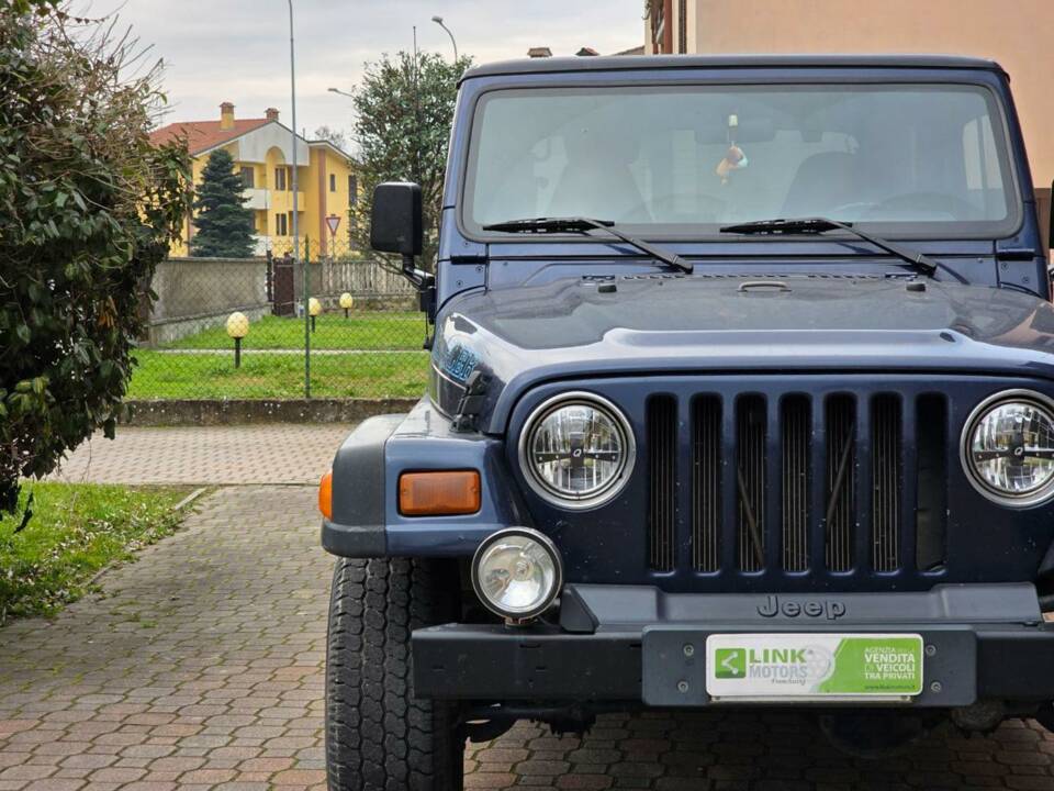 Afbeelding 32/45 van Jeep Wrangler Sport Hardtop 2.5 (1997)